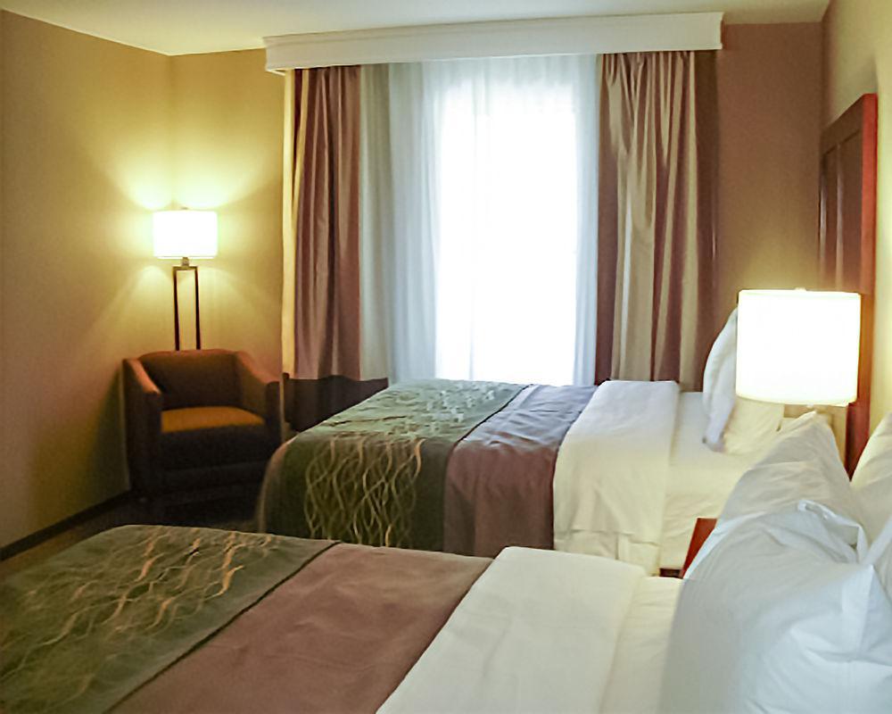 Comfort Inn & Suites Pittsburgh Gibsonia Exteriér fotografie